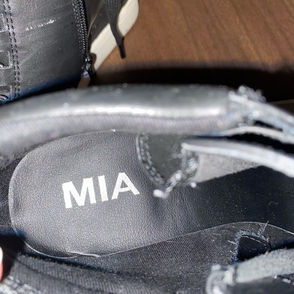 Mia shoes - Picture 3 of 5